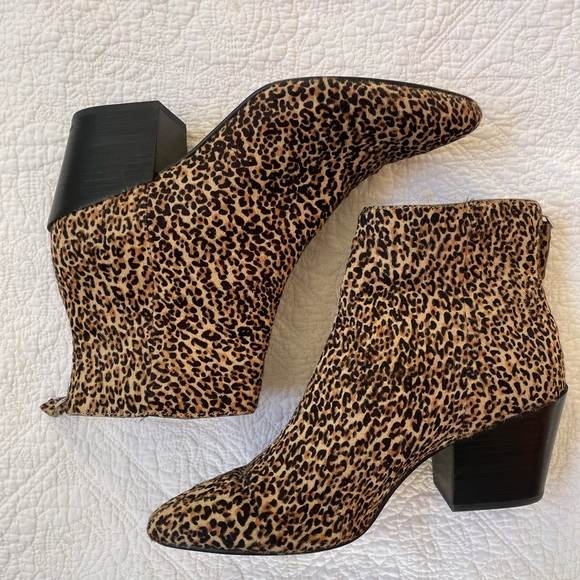 Dolce Vita Shoes - Dolce Vita Leopard Print Calfskin Ankle Bootie, Back Zip, Size 9.5